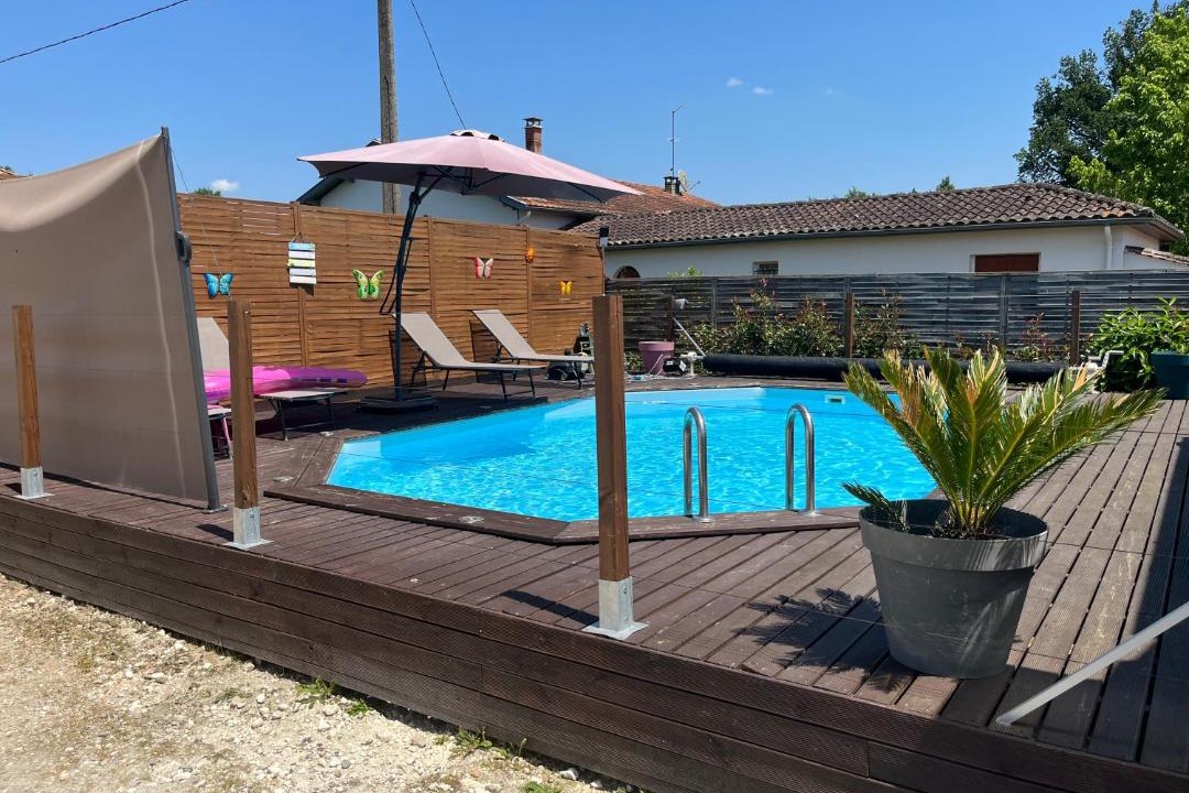 Photo of Others in Saint-Medard-de-Guizieres