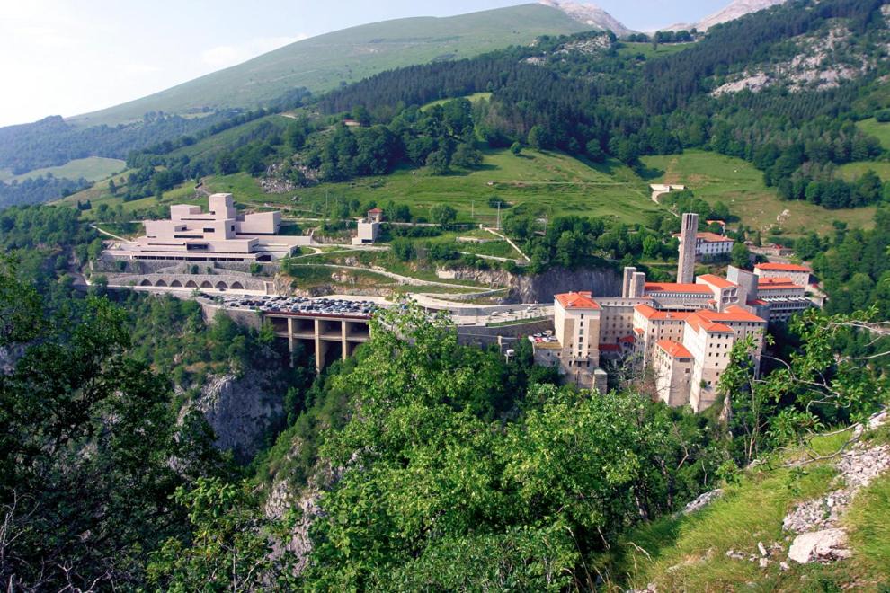 Photo of Others in Arantzazu