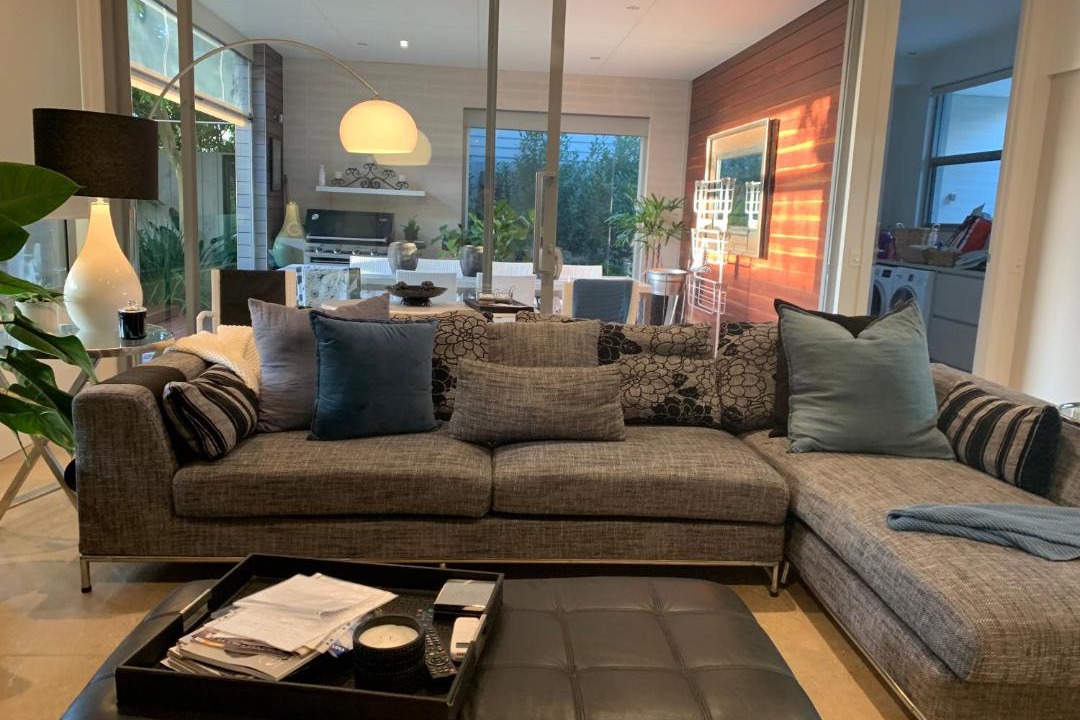 Photo of Livingroom in McCrae