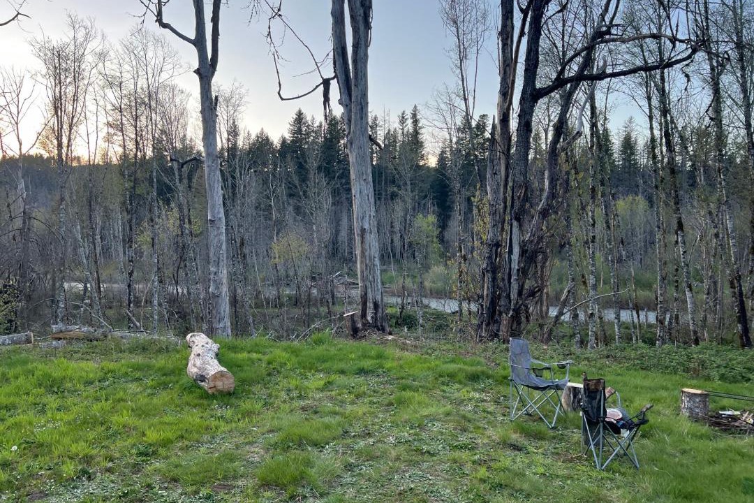 Photo of Others in Lyons