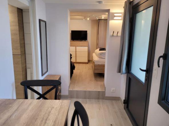 Photo of Others in Venoy