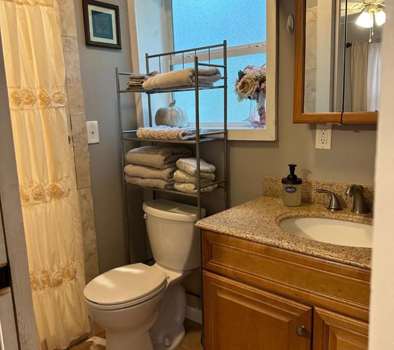 Photo of Bathroom in Butts County