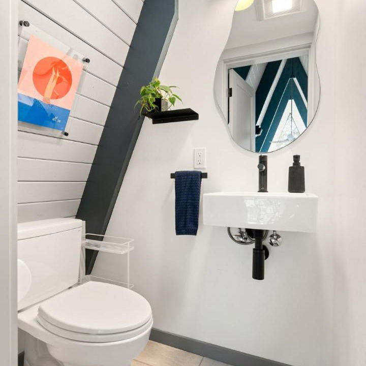 Photo of Bathroom in Manzanita