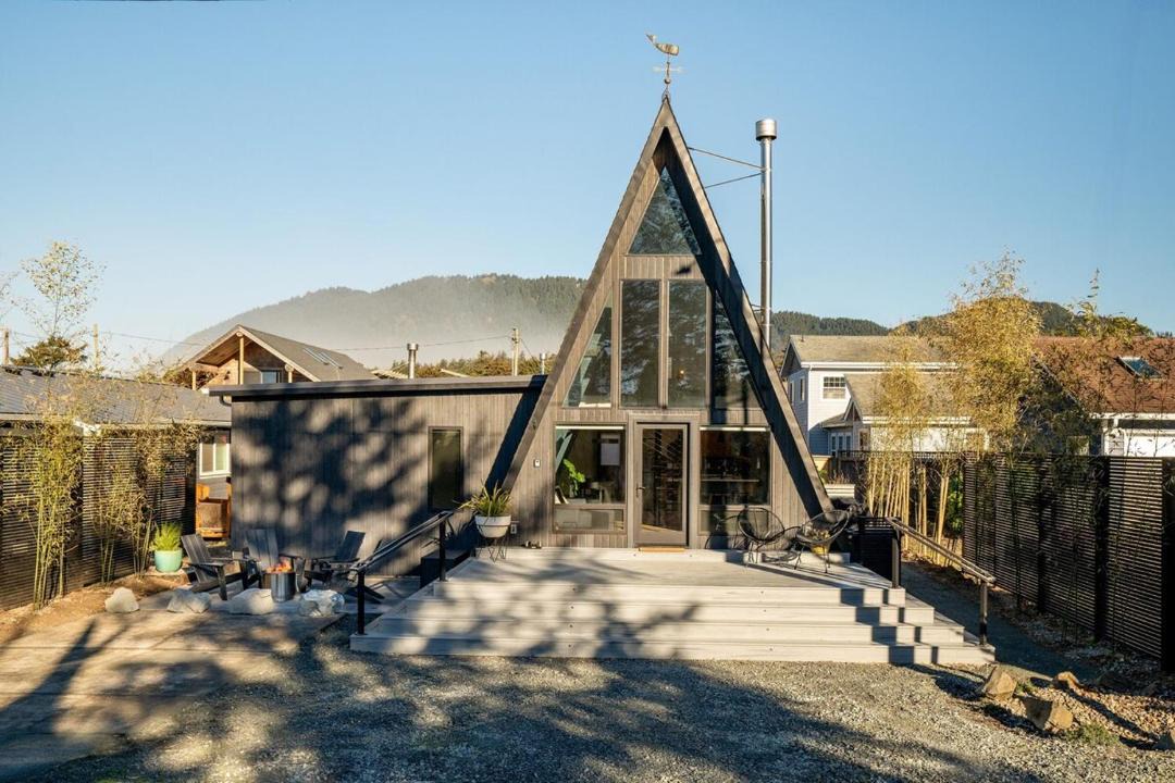 Photo of Others in Manzanita