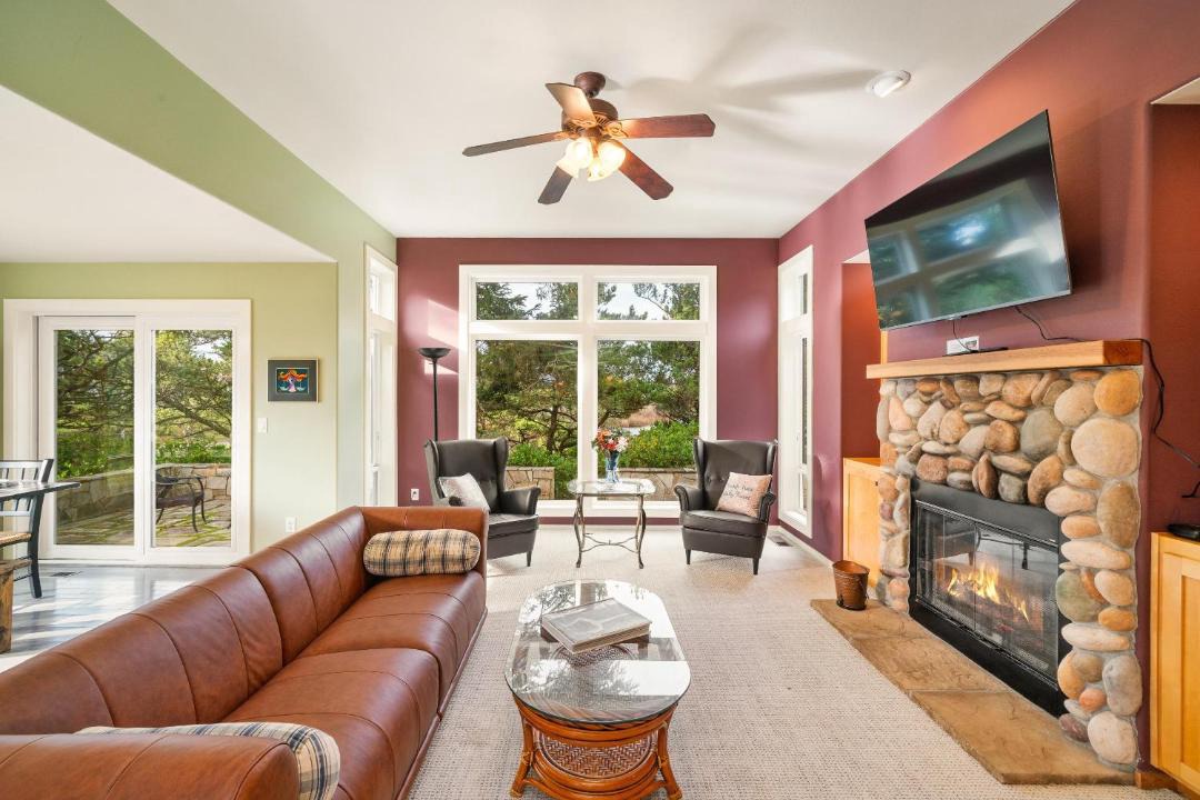 Photo of Others in Manzanita