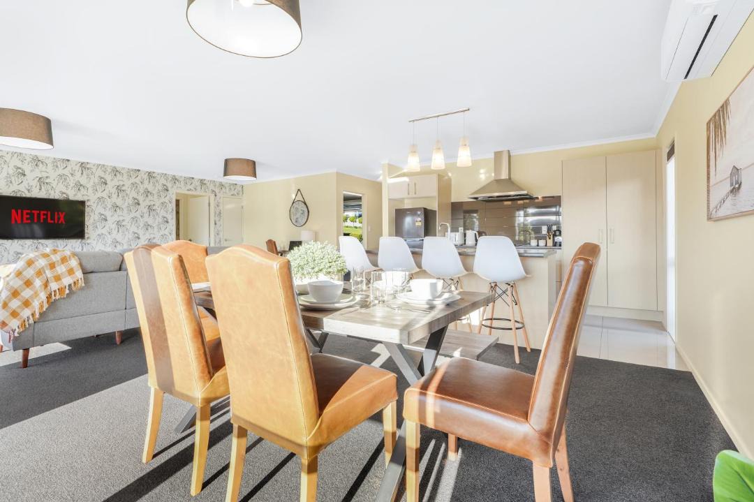 Photo of Others in Hamilton