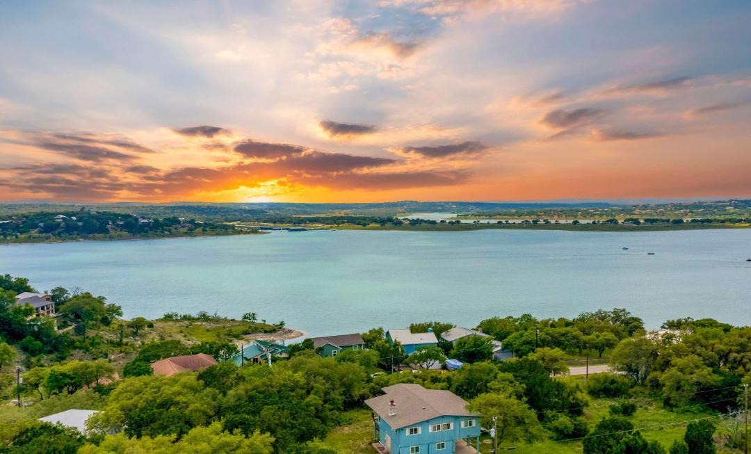 Photo of Others in Canyon Lake