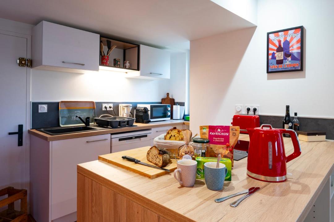 Photo of Kitchen in Saint-Jean-Lespinasse