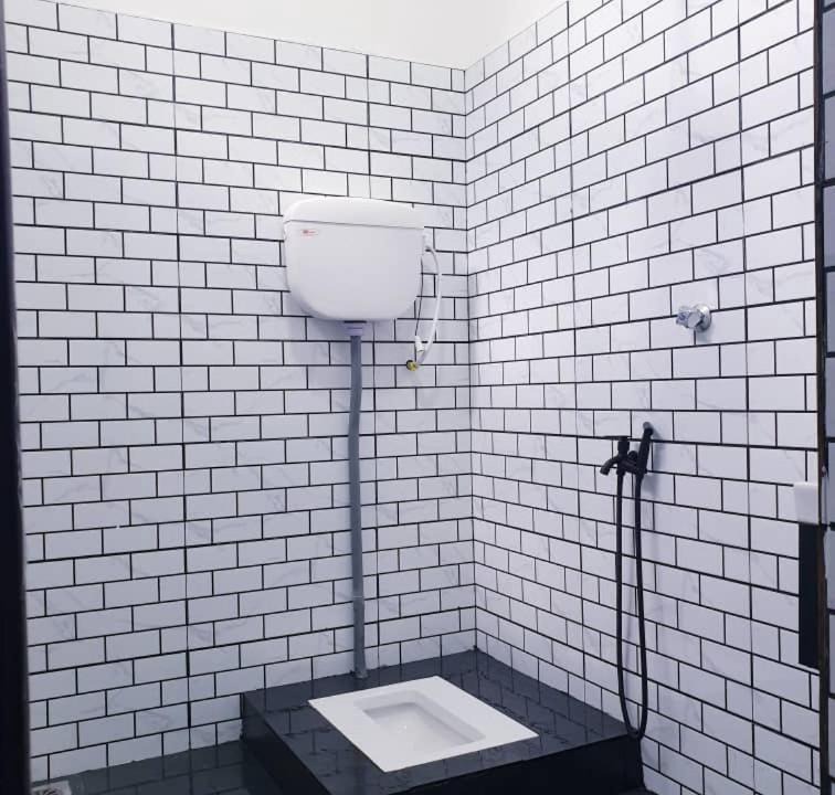 Photo of Bathroom in Kampong Raja