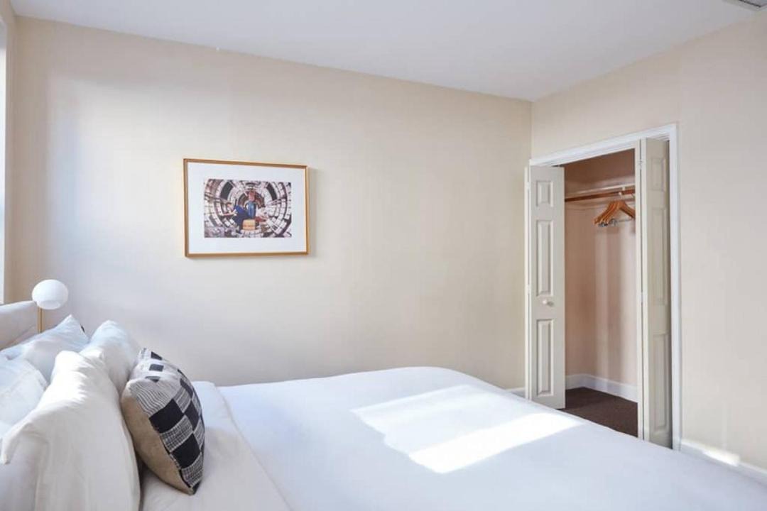 Photo of Bedroom in North End