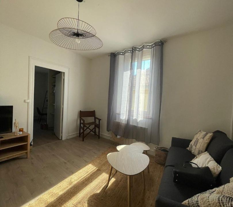 Photo of Livingroom in Romans-sur-Isere