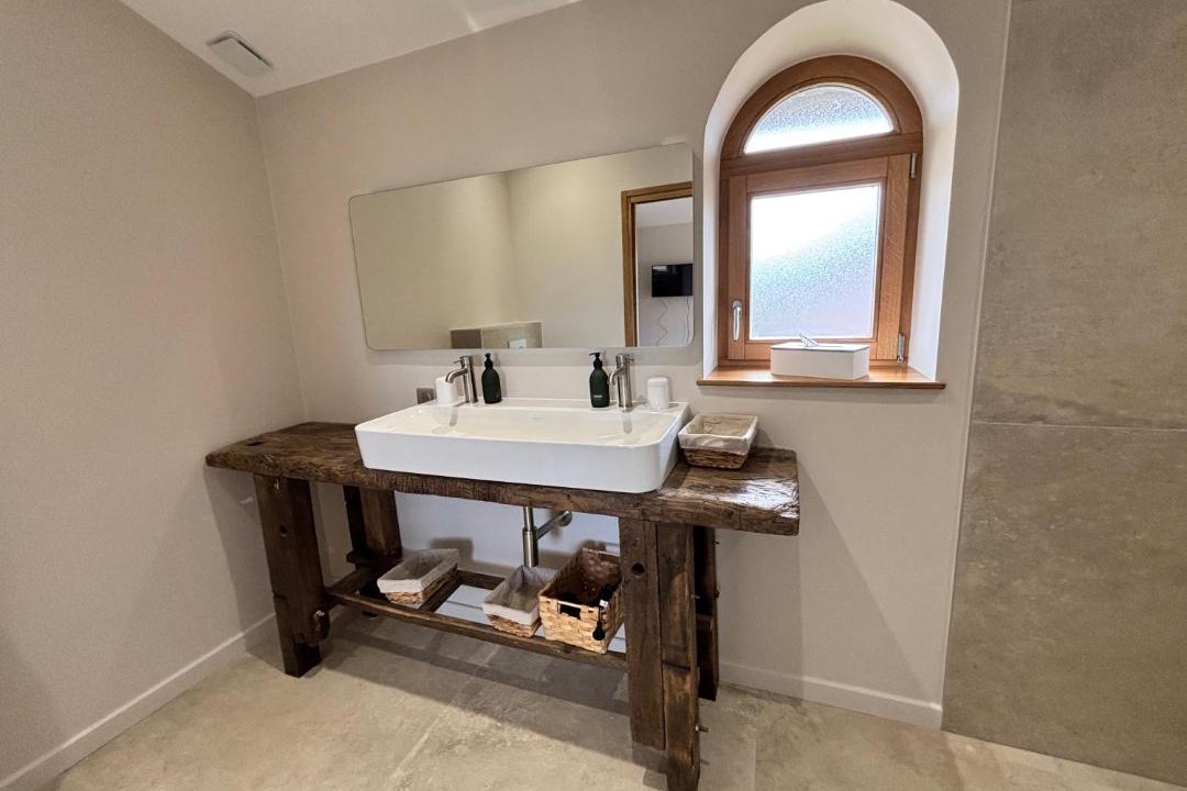 Photo of Bathroom in Romans