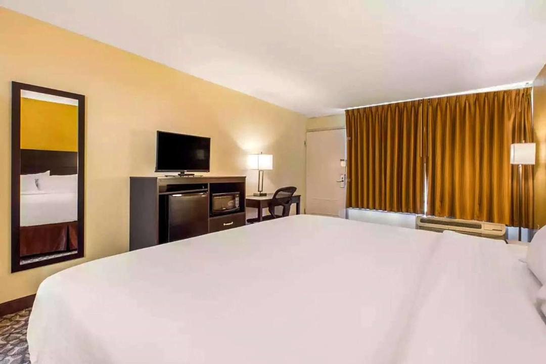 Photo of Bedroom in Santee