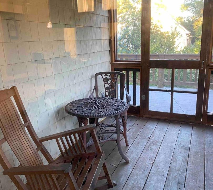 Photo of Patio Balcony in Emerald Isle