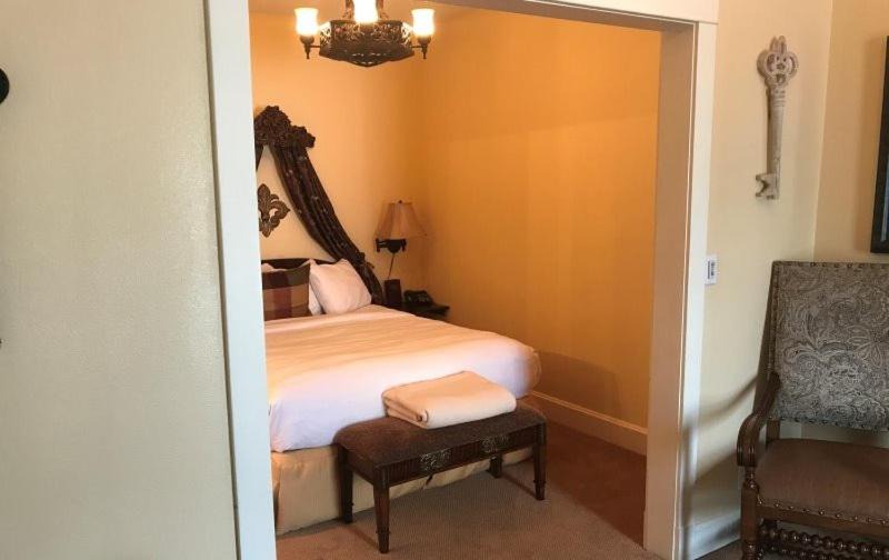 Photo of Bedroom in Branson
