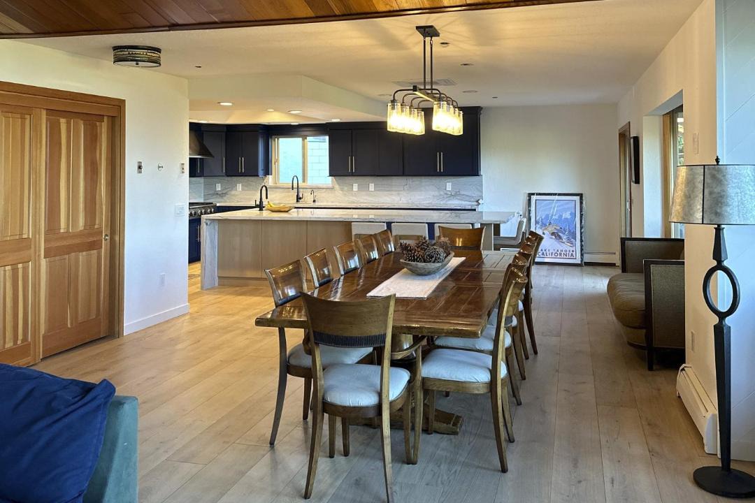 Photo of Kitchen in Round Hill Village