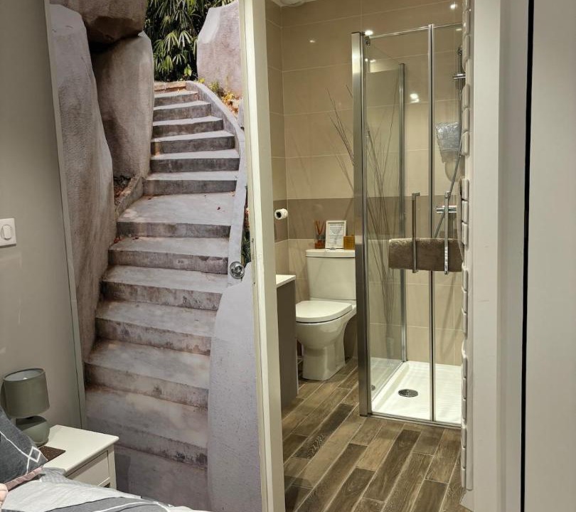 Photo of Others in Derce