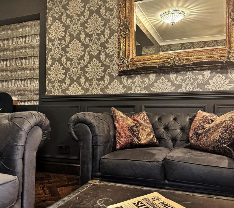 Photo of Livingroom in Kings Langley