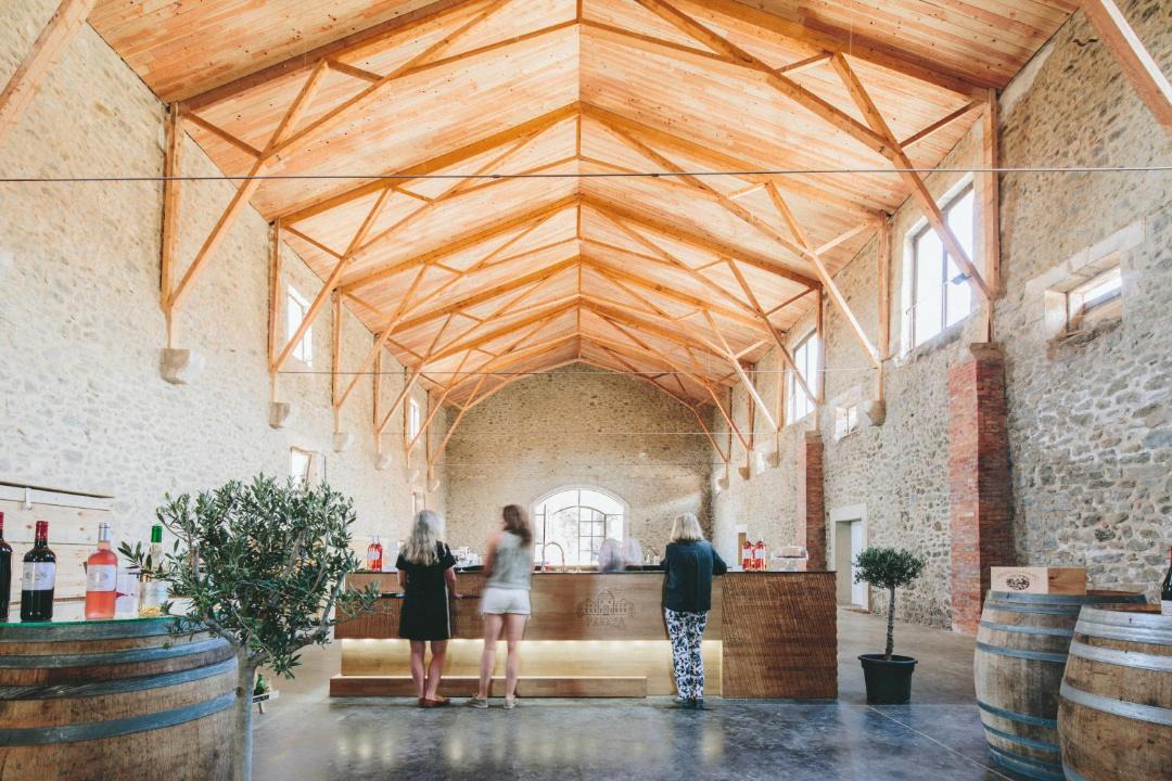 Photo of Others in Paraza