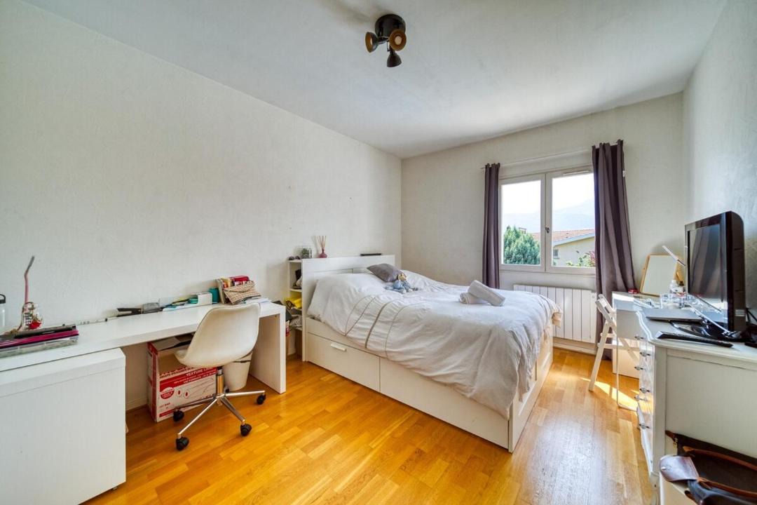 Photo of Bedroom in Saint-Ismier