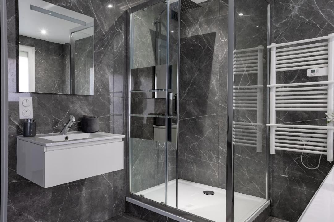 Photo of Bathroom in Plessis-le-Roi