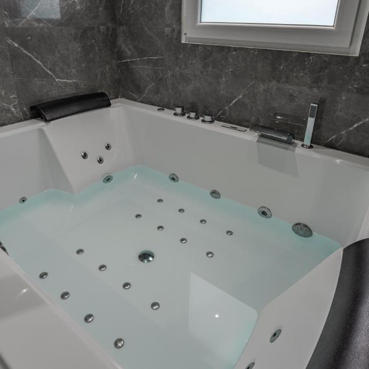 Photo of Others in Plessis-le-Roi