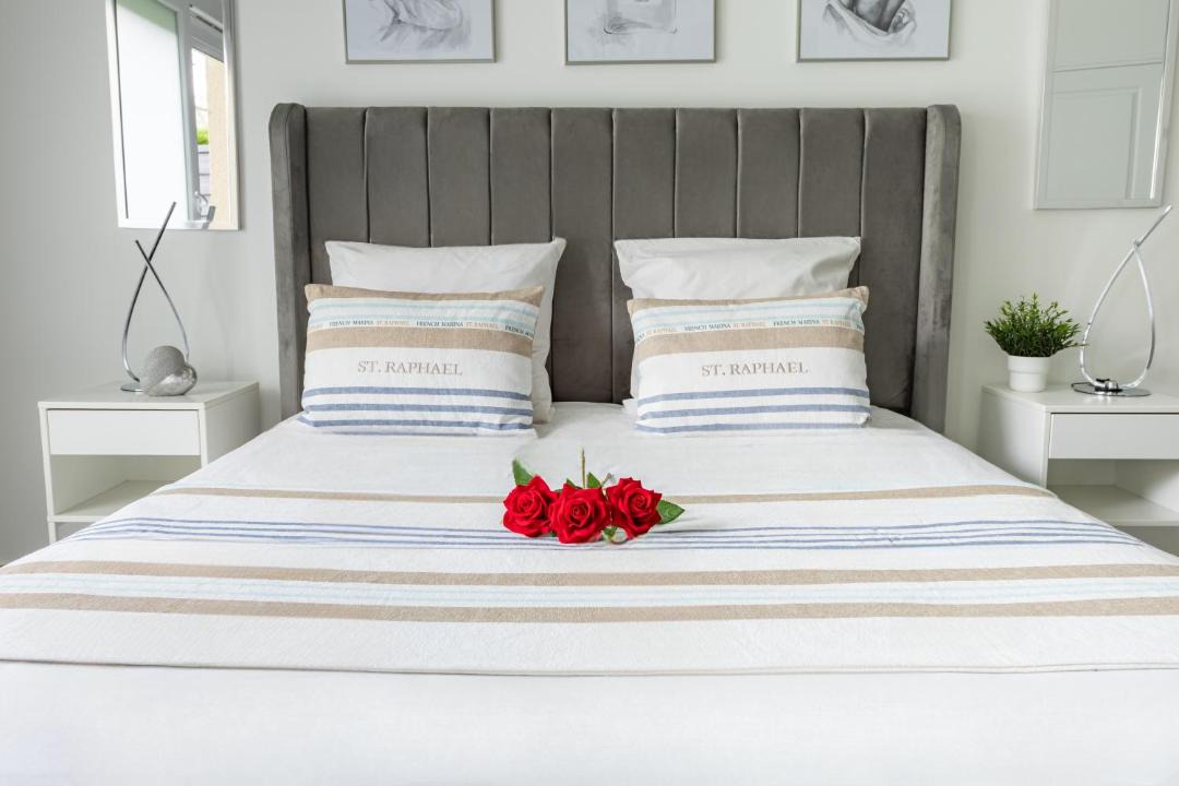 Photo of Bedroom in Plessis-le-Roi