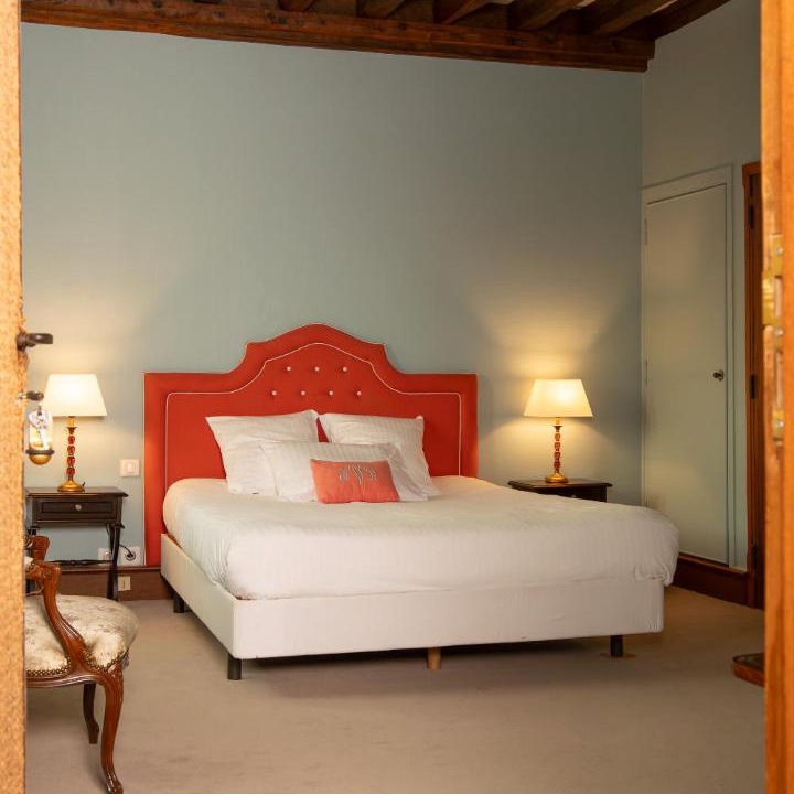 Photo of Others in Reilly