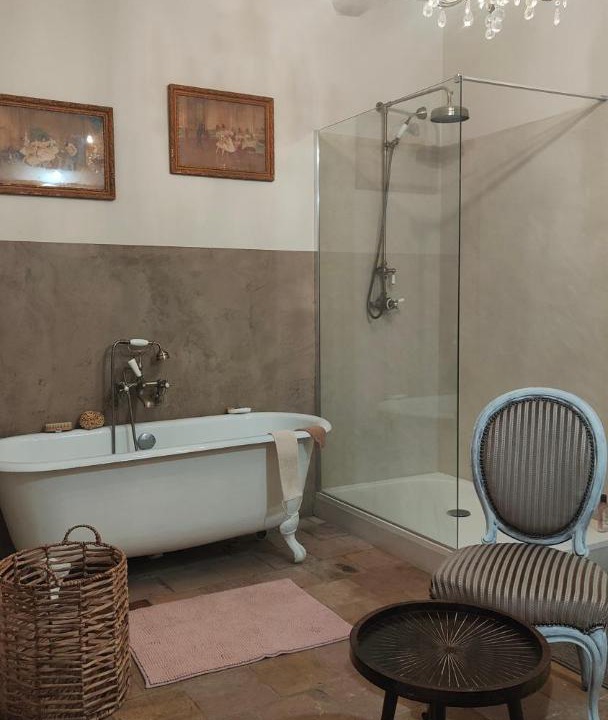 Photo of Bathroom in Saint-Bauzely