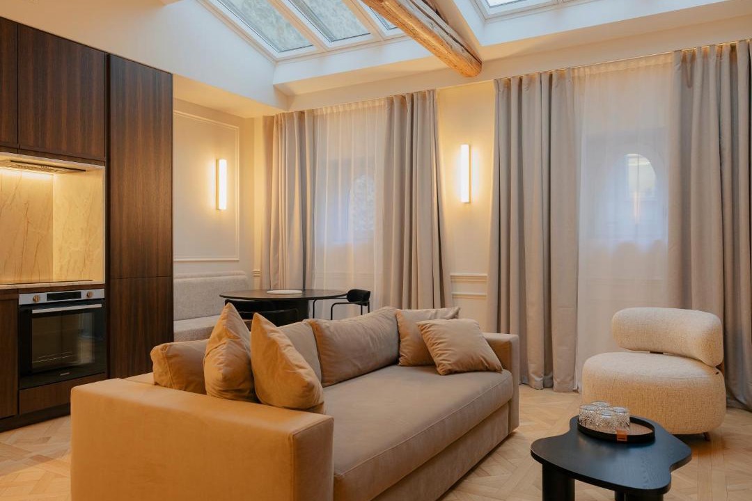 Photo of Livingroom in Chaillot