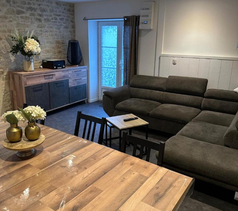 Photo of Livingroom in Juaye-Mondaye