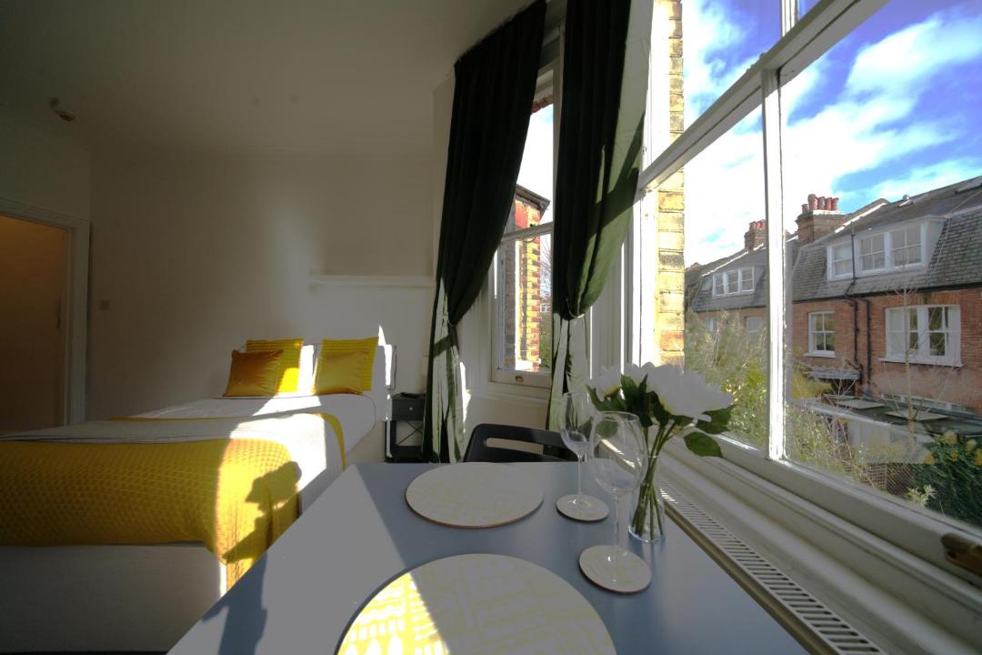 Photo of Others in Belsize