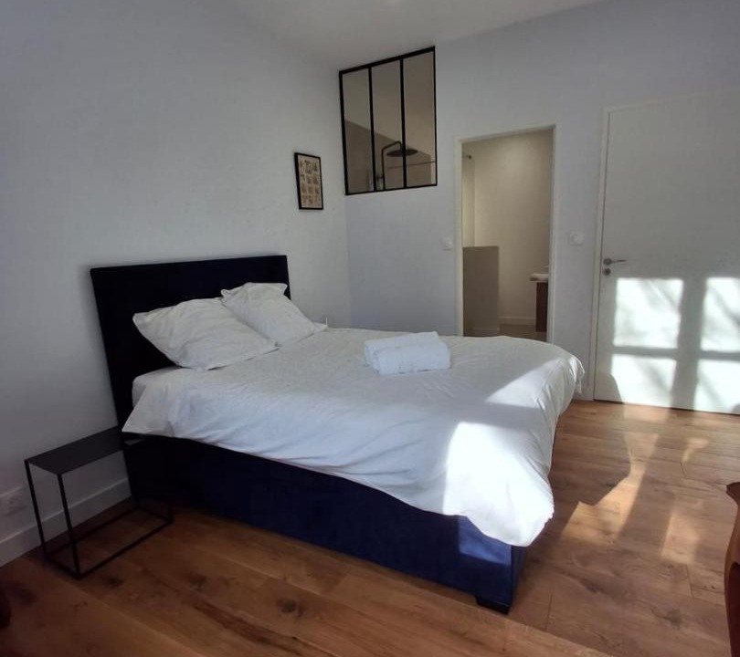 Photo of Bedroom in Noyarey