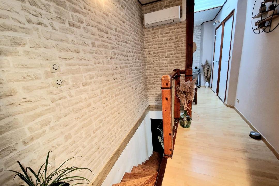 Photo of Others in Bram