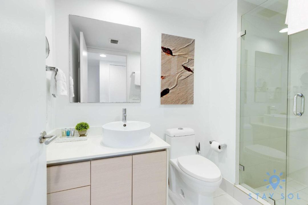 Photo of Bathroom in Hallandale Beach