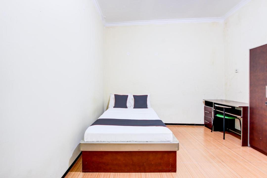 Photo of Bedroom in Sukaradja