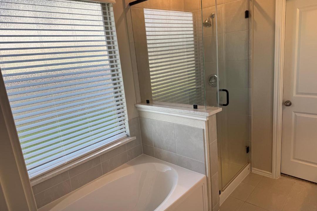 Photo of Bathroom in Clodine