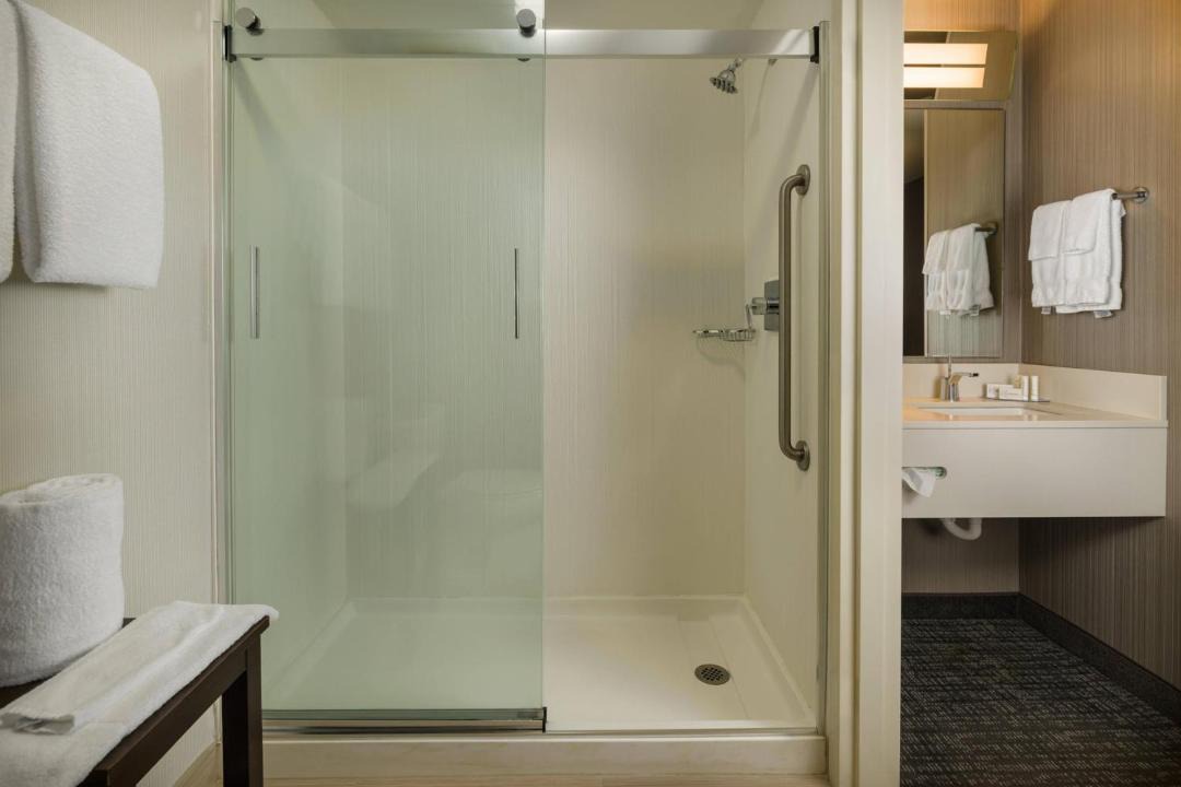 Photo of Bathroom in Orange