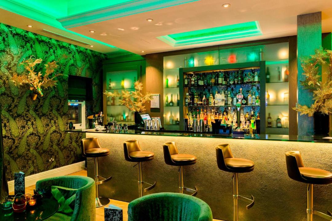 Photo of Others in Kensington