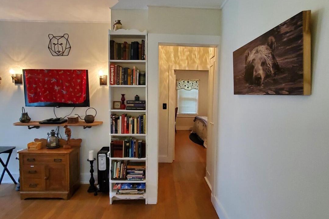 Photo of Others in Roxbury