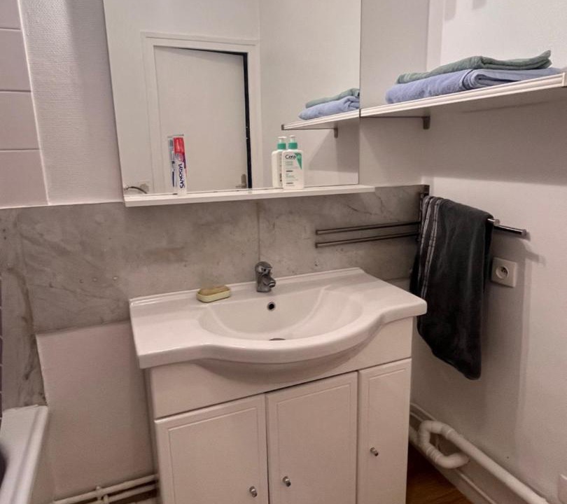 Photo of Bathroom in Le Chesnay
