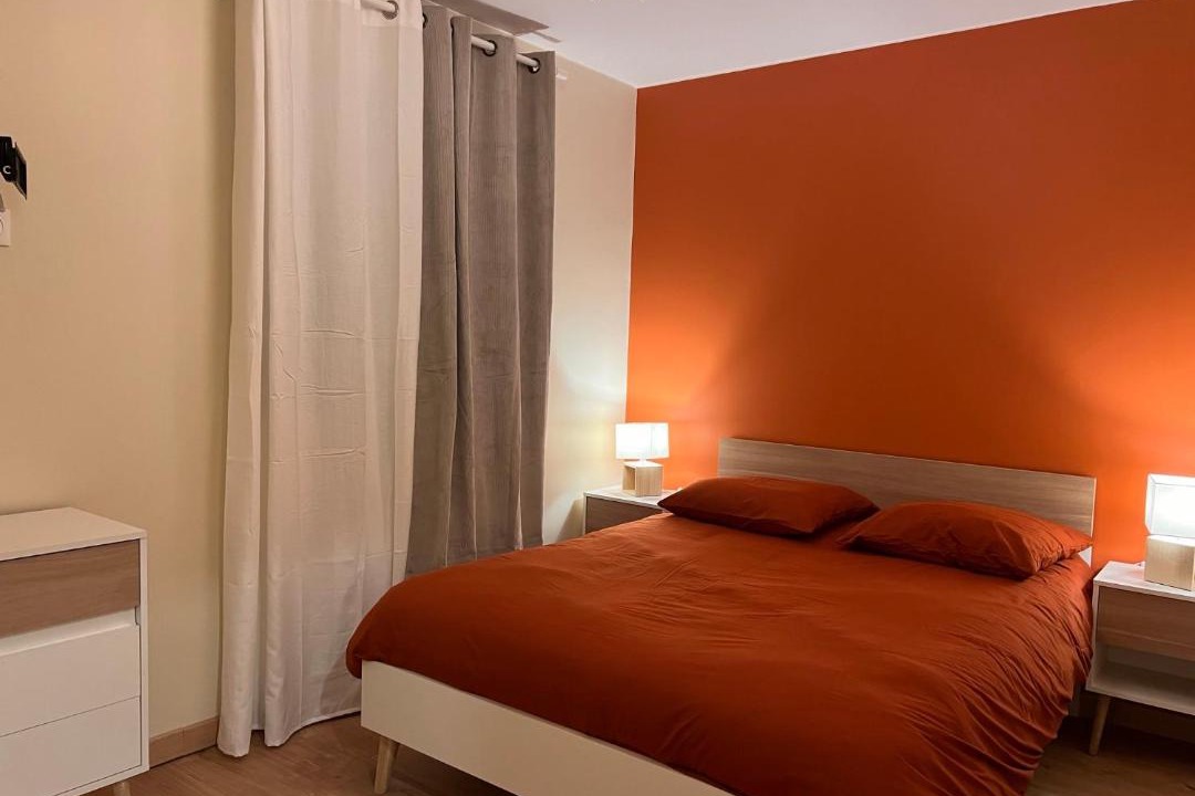 Photo of Bedroom in Amberieu-en-Bugey