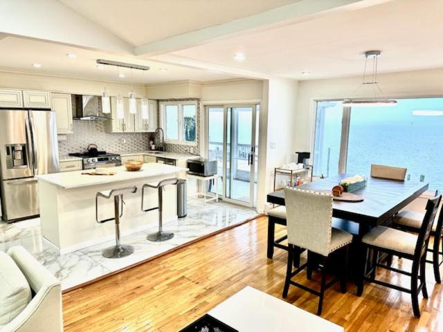 Photo of Others in Baldwin Harbor