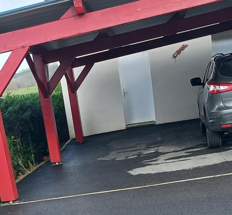 Photo of Others in Gestas