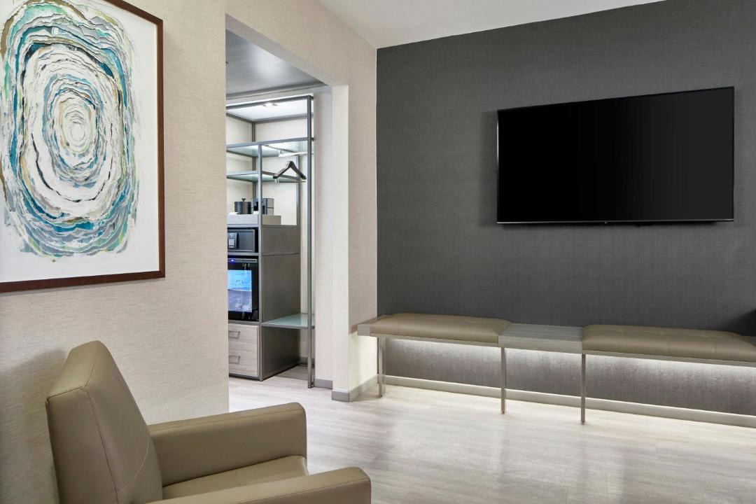 Photo of Livingroom in West Oak Hill