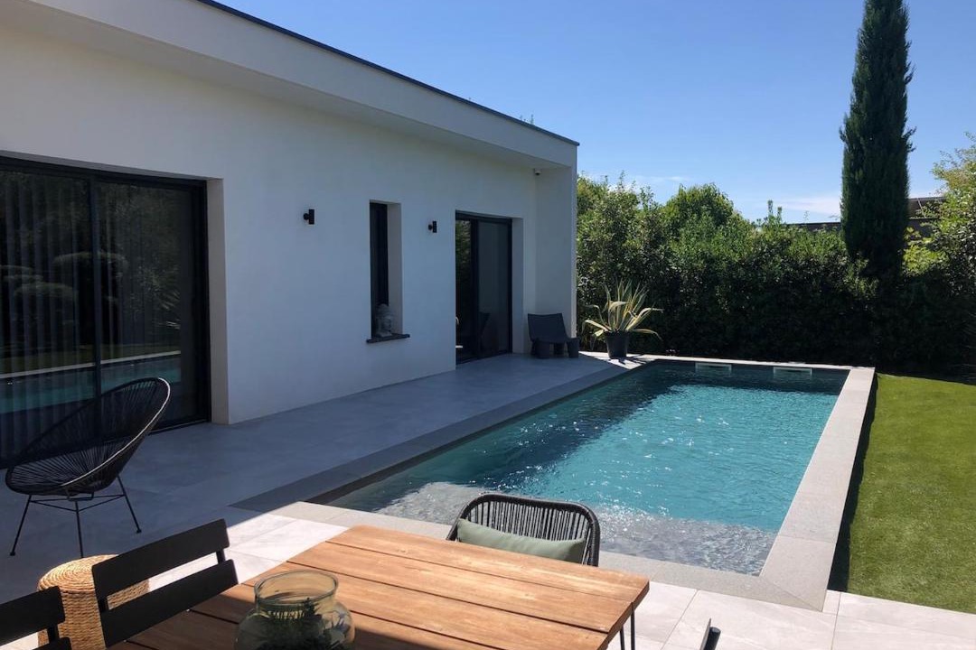 Photo of Others in Ales