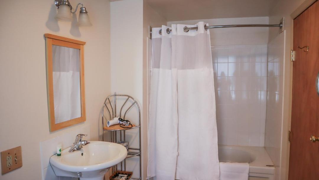 Photo of Bathroom in Mount Holly Springs