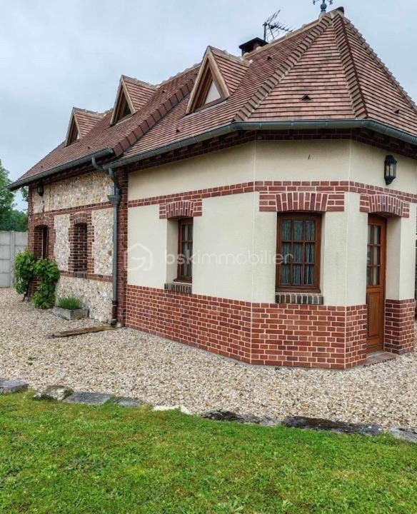 Photo of Others in Bourneville