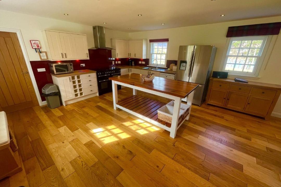 Photo of Others in Newtonmore