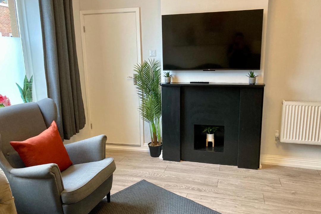 Photo of Livingroom in Wing